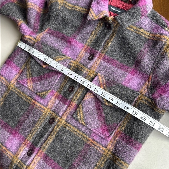 Peak Performance Plaid Gray, Pink, Purple Kelly Shirt Jacket Wool Shacket - Picture 10 of 16